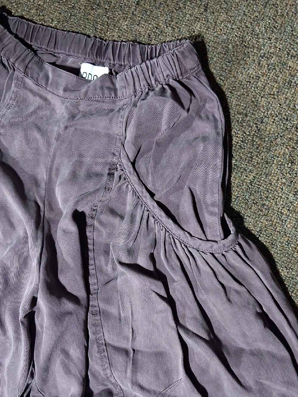 BDG Em 100% Lyocell Pocket Pant - Prune/Plum XS. New - Picture 4 of 10